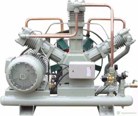 5-150 pistón sin aceite del oxígeno del compresor del aumentador de presión del gas de Nm3/H